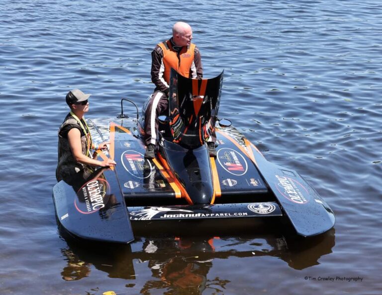 Olympic Moving and Storage “Team Fury” nationally-rated hydroplane